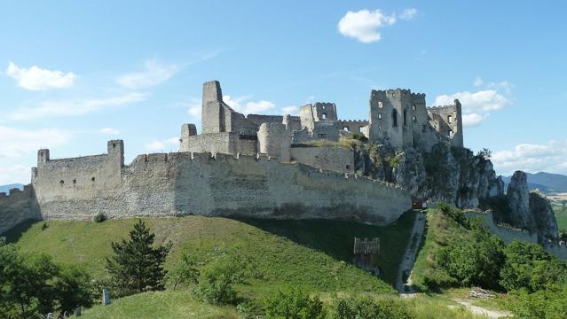 Beckov Castle